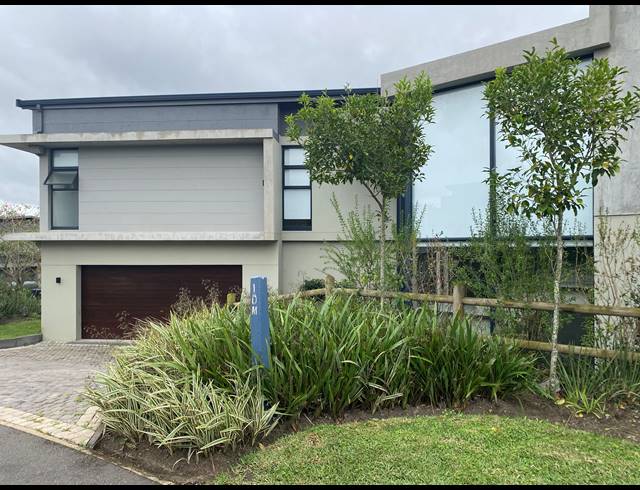 4 BEDROOM HOUSE TO LET IN PALM LAKES ESTATE